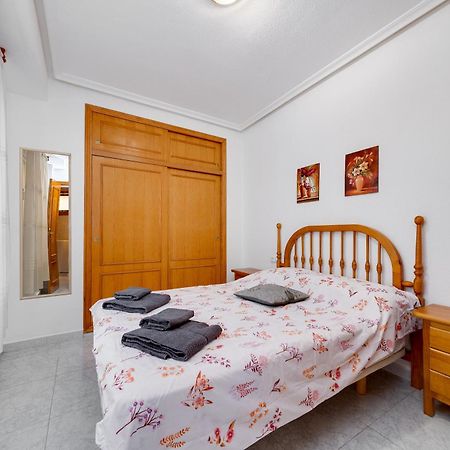 Lovely Apartment Near The Sea Torrevieja Exterior foto