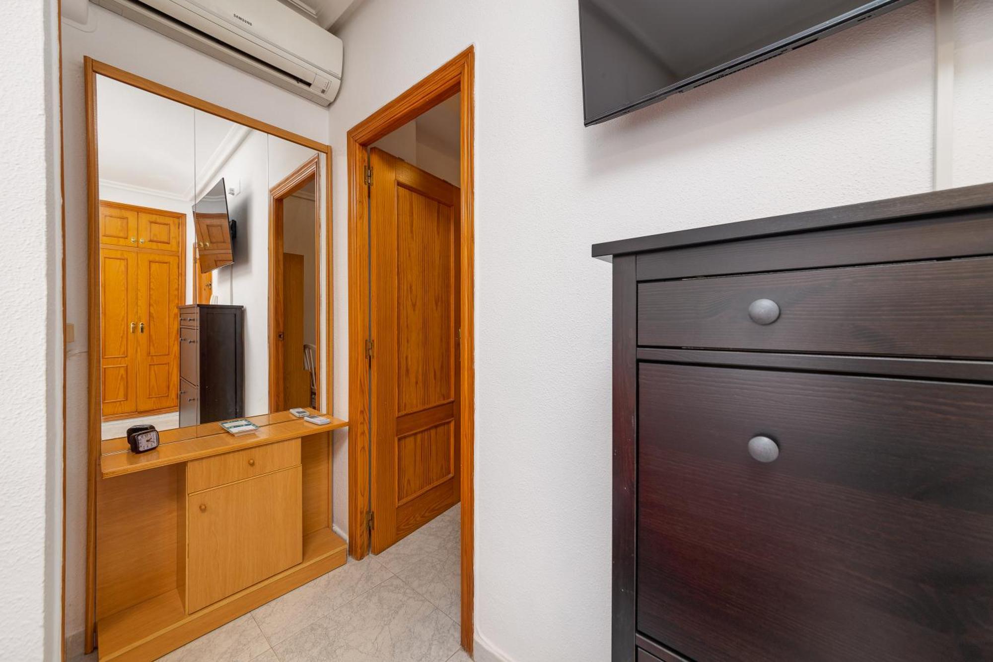 Lovely Apartment Near The Sea Torrevieja Exterior foto